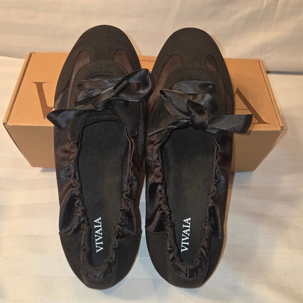 VIVAIA Yanka Black Satin Round Toe Ribbon Lace Sneakerina EU 37 US 6.5 NEW